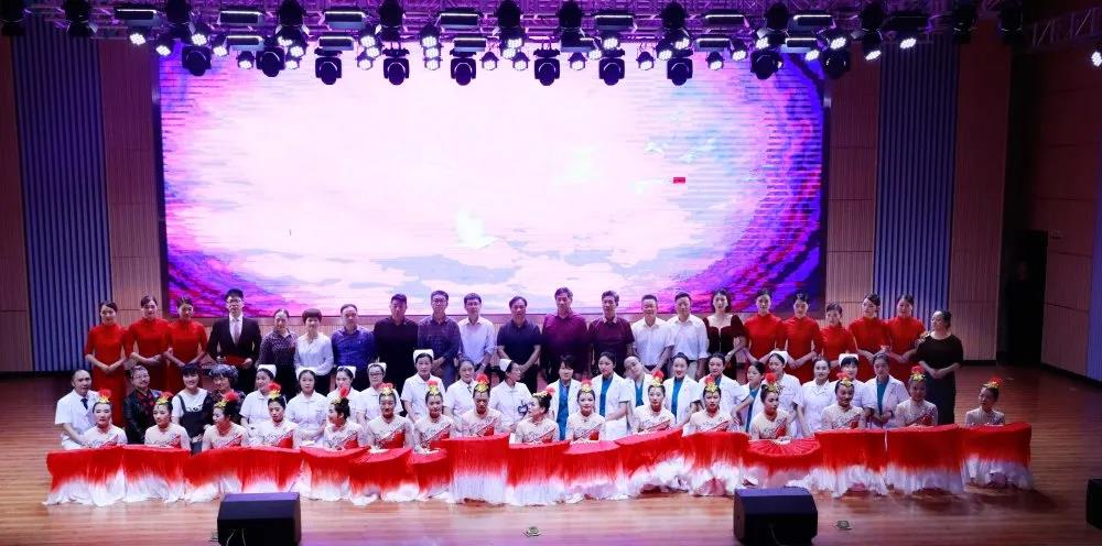 傳承紅色基因，創(chuàng)新發(fā)展護(hù)理——隆回縣人民醫(yī)院舉行慶祝5.12國(guó)際